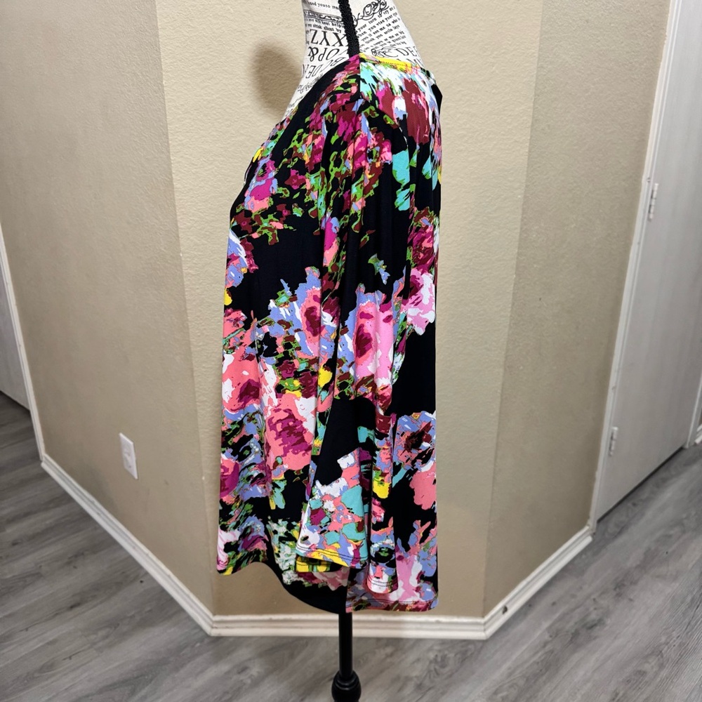 Jones‎ Studio Multicolor Abstract Top - Picture 2 of 10